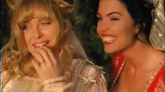 Natural-Titted Erotic Babe Gets Drilled Hardcore Missionary Publicly