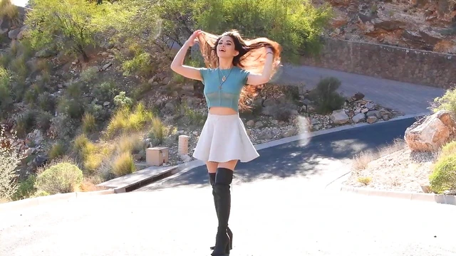 Sultry Alexis Fingers Her Pussy Outdoors for Public Pleasure Thrills