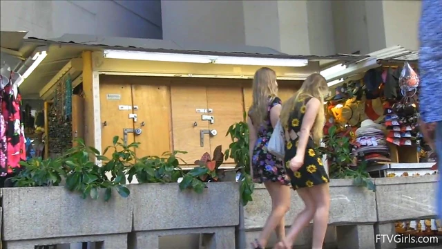 Nicole Moans Loudly As She Gets Fingered Passionately By Veronica