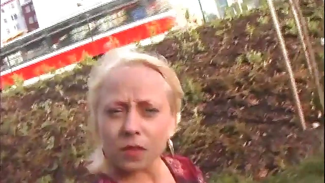 Blonde Delivers Epic Blowjob Gets Nailed Hard for Juicy Cumshot in Public