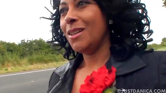 MILF Danica Collins Shows Her Wet Pussy Outdoors Close-Up Video