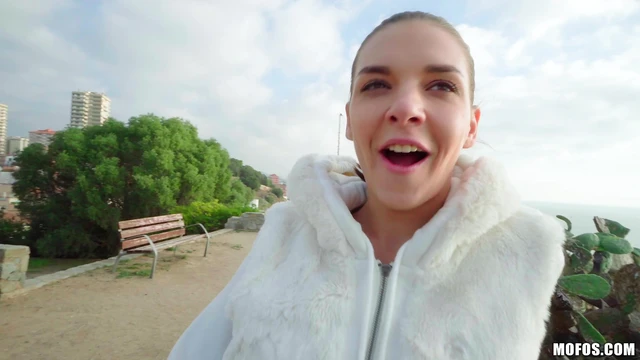 Henessy: Public Blowjob Expert Pleasing Hard Cock with Skillful Mouth Moves