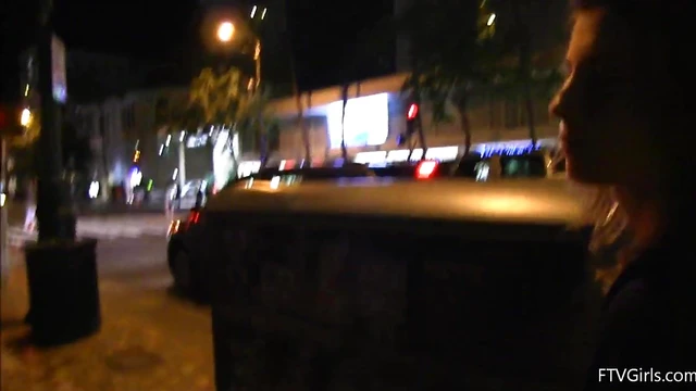 Teen Solo Model Masturbates Blissfully Enjoying Park View Vibes