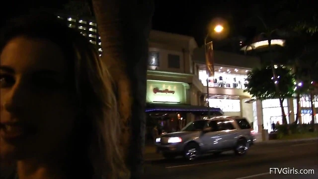 Teen Solo Model Masturbates Blissfully Enjoying Park View Vibes