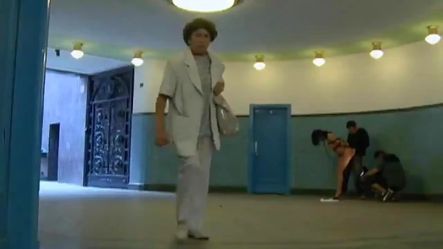 Passionate Sex With a Sultry Brunette After Strutting Naked Through Town