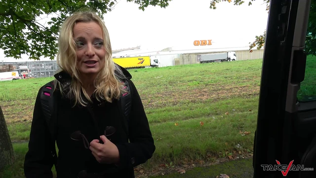 Sexy BlondeAmy Rides Lucky Guy Hard In His Car's Back Seat