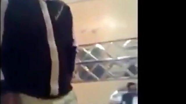 Sizzling Indian Mujra Performer Shakes Her Booty in Sexy Dance Showdown