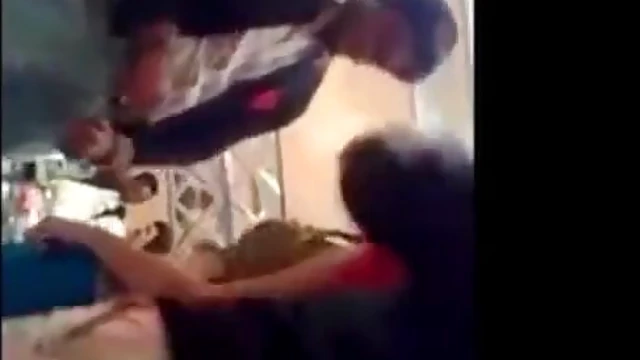 Sizzling Indian Mujra Performer Shakes Her Booty in Sexy Dance Showdown