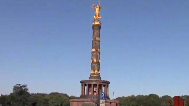 Sultry Shoplifter Seduces Guy For Raw Sex In Retail Aisle