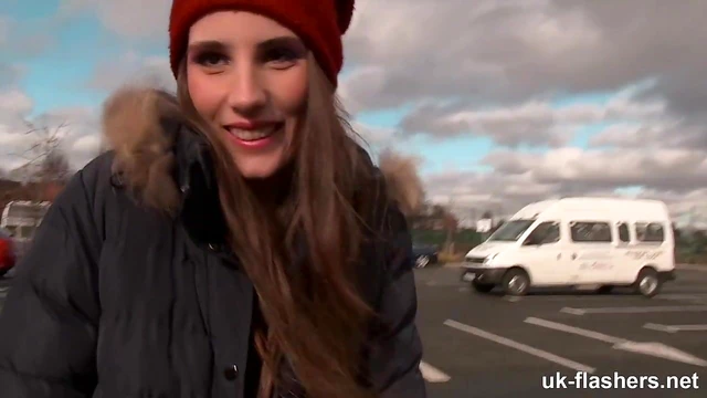 Tina Blade Loves Dirty Public Peeing Sessions - Explicit Brunette Action