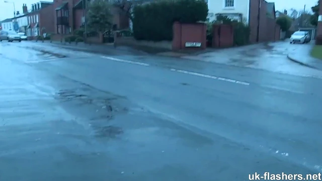 Outdoor Urination Thrill: Nasty Brunette Lyen Pissed Herself Publicly