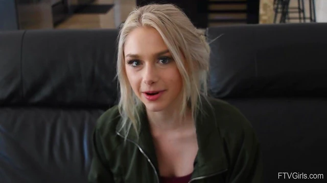 Hot Blonde Scarlett Entices With Natural Tits & Pierced Nipples Playtime