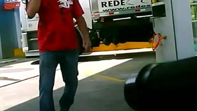 Sexy Cameltoe Action at Busy Gas Station Reveals Hidden Depths