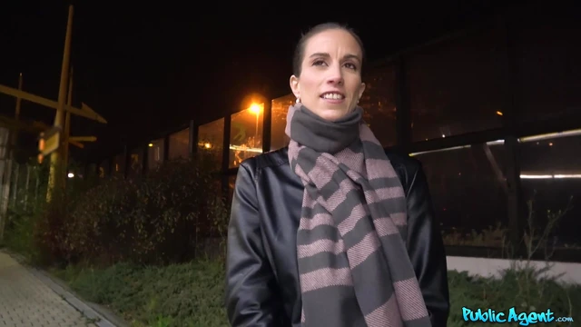 Horny Ali Bordeaux Craves Outdoor Hardcore Fuck Festivities Now