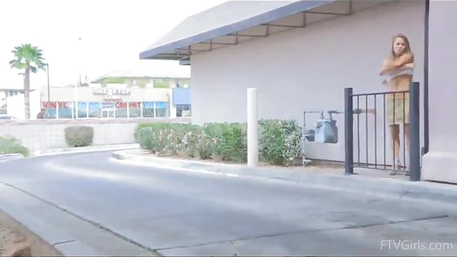 Gorgeous Slut in High Heels Madison Shows Off Her Outdoor Solo Skills