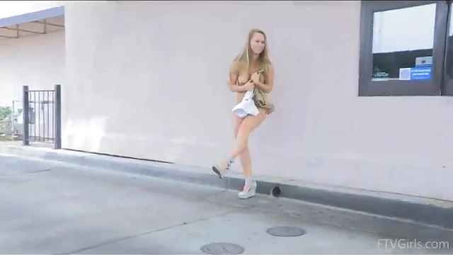 Gorgeous Slut in High Heels Madison Shows Off Her Outdoor Solo Skills