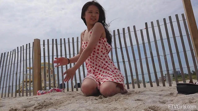 Provocative Asian Goddess Lulu Reveals Her Naked Body in Hot Video Showdown