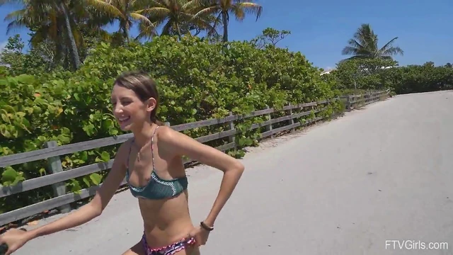 Natalia Rides Bike Outdoors While Secretly Masturbating for Personal Pleasure