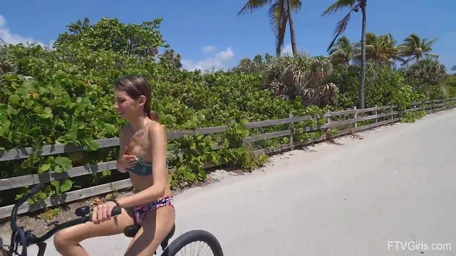 Natalia Rides Bike Outdoors While Secretly Masturbating for Personal Pleasure