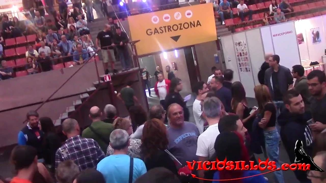 Ena Sweet Ignites Crowd at SEB 2015 with Her Sultry Performance Skills