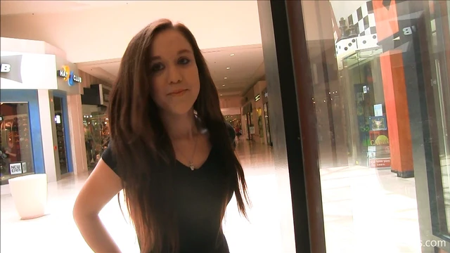 Sexy Amateur Beauty Teasing Crowds by Boldly Flashing Herself