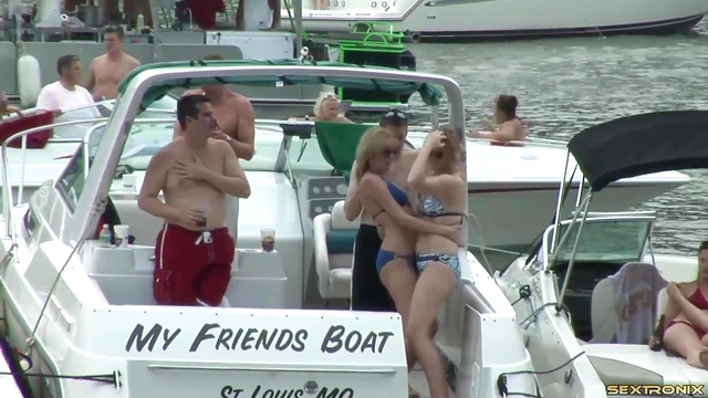 College Girls Show Off Tits Boldly On Party Boats For Hot Action
