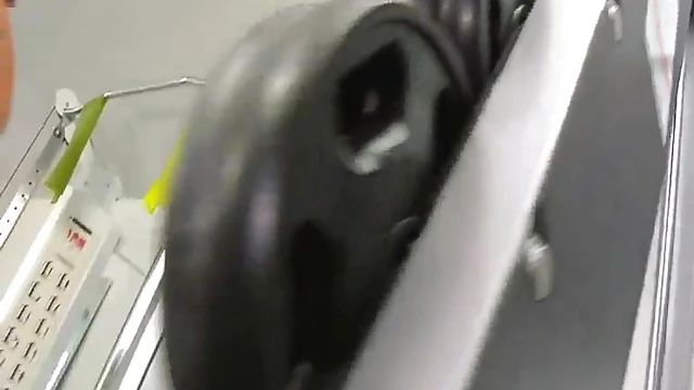 Sweaty Gym Sex: Couples Replace Workout Routines With Passionate Fucking