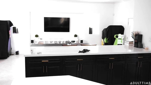 Kitchen Quickie Seduction by Hotties Kira Noir & Bella Rolland