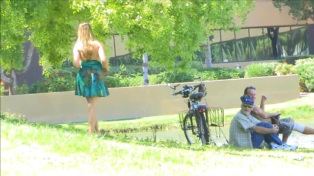 Sexy Veronica Shocks Park Visitors While Walking Naked