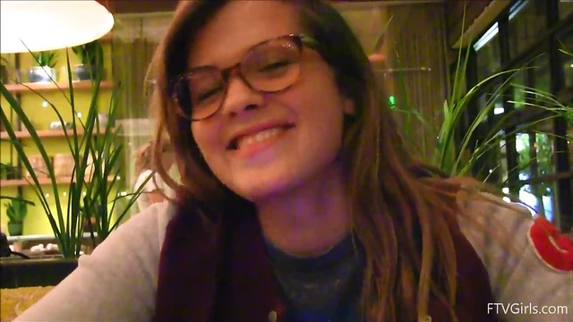 Sensual Keisha Displays Her Seductive Jugs & Butt During Reality Solo Show