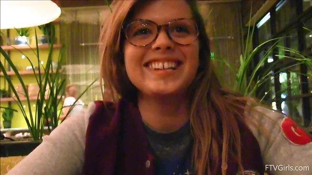 Sensual Keisha Displays Her Seductive Jugs & Butt During Reality Solo Show