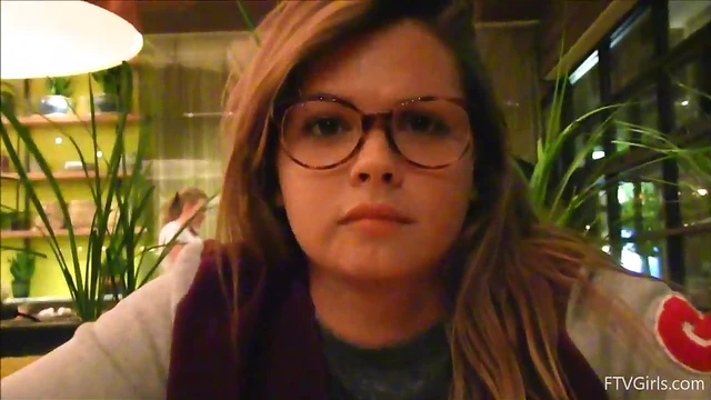 Sensual Keisha Displays Her Seductive Jugs & Butt During Reality Solo Show