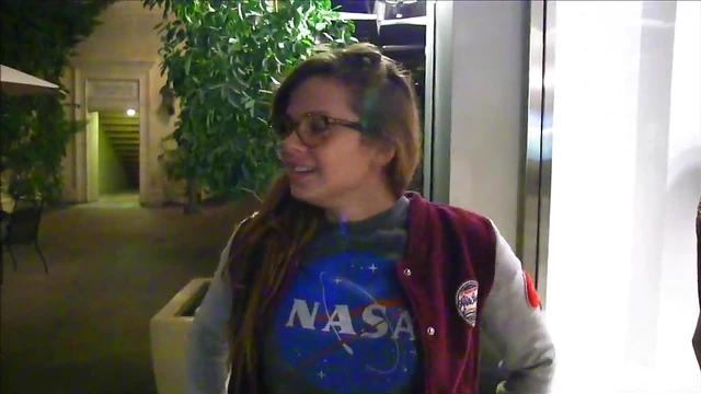 Sensual Keisha Displays Her Seductive Jugs & Butt During Reality Solo Show