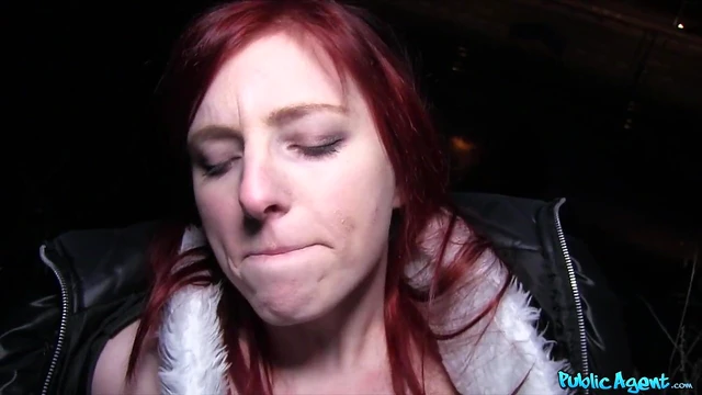 Redhead Amateur Snow Takes Money For Hot Outdoor Shaving Pussy Fuck