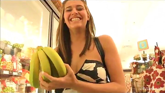 Curvy Patricia Teases With Bananas Then Fucks Herself Sensually at Home Alone