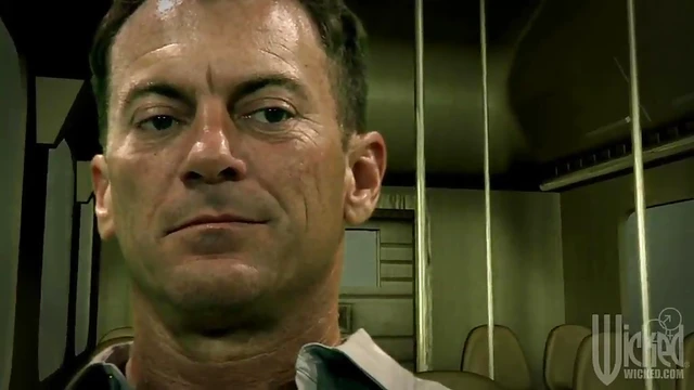 Juicy Asian Temptress Kaylani Lei Gets Wildly Fucked On Subway Train Ride