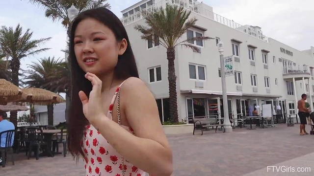 Outdoor Fantasy: Japanese Solo Model Lulu Flashes Her Pussy Publicly