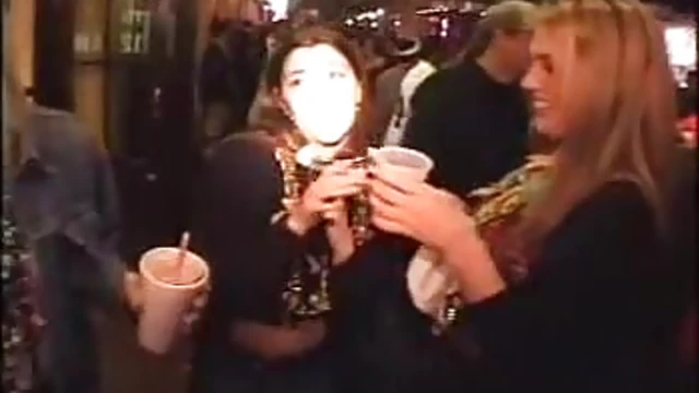 Hot Chicks Dance Seductively While Flaunting Their Perfect Bodies