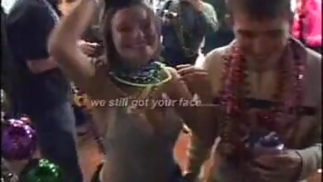 Hot Chicks Dance Seductively While Flaunting Their Perfect Bodies