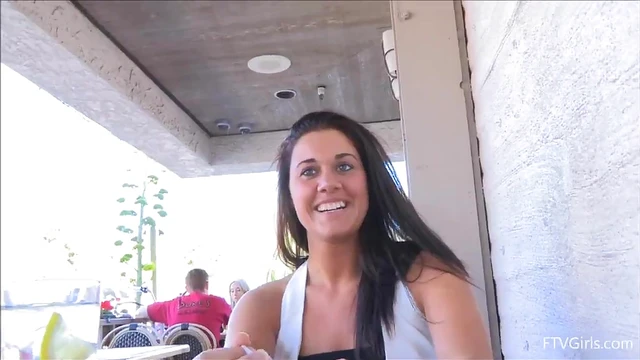 Hot Harper Displays Her Big Titties & Smooth Pussy For The Cam Show