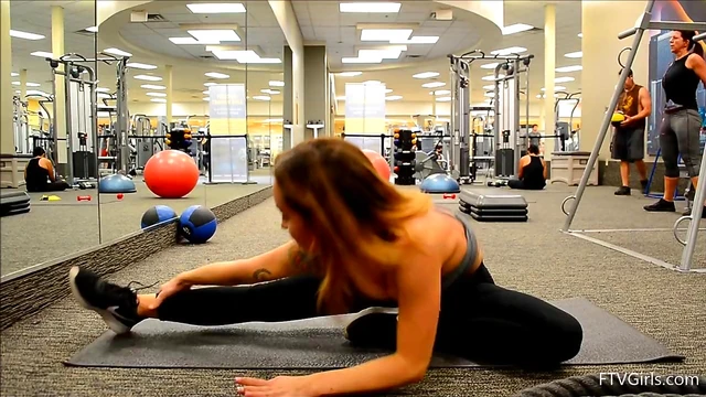 Sexy Sporty Teen Charlotte Jogging Topless Reveals Her Perfect Body