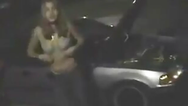 Drunk Girl Gets Naked at Parking Lot for Hot Outdoor Sex Act