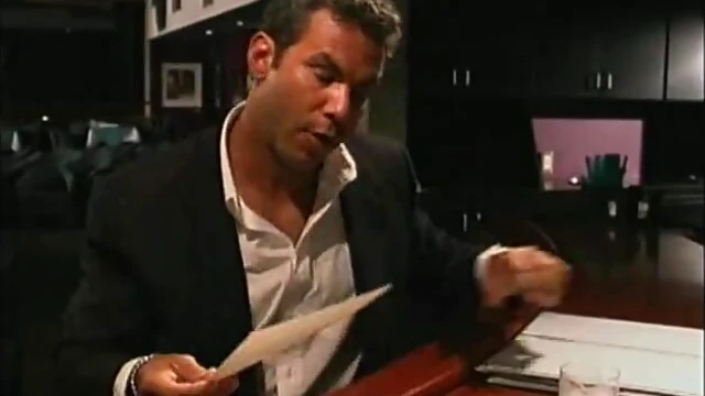 Sizzling Cowgirl Reveals Curves Under Jeans Before Hardcore Ride