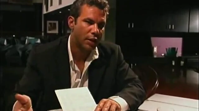 Sizzling Cowgirl Reveals Curves Under Jeans Before Hardcore Ride