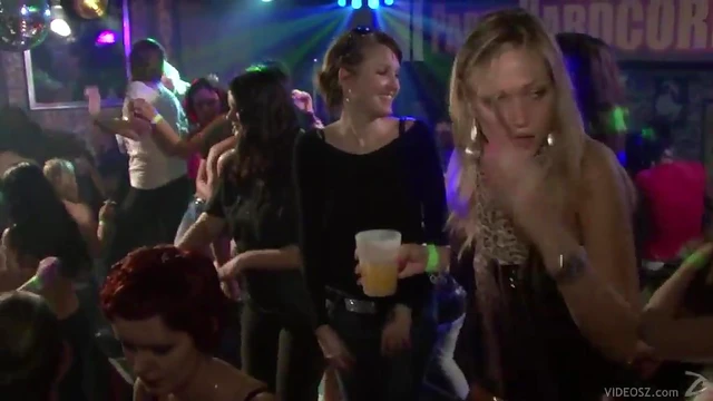 Club Babes Get Drunk & Give Interracial Blowjob at Steamy Party Night