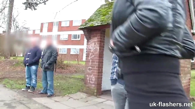 Seductive Brunette Jasmine Jae Shows Off Her Big Tits While Having Fun