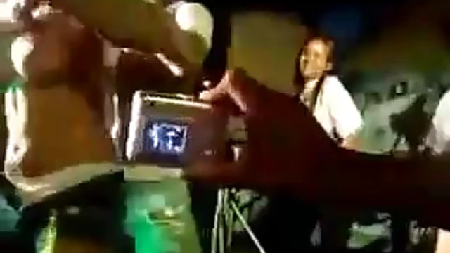 Hot Pub Babe Dances Seductively Before Stepping Up Her Game Live On-Camera