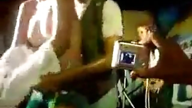 Hot Pub Babe Dances Seductively Before Stepping Up Her Game Live On-Camera