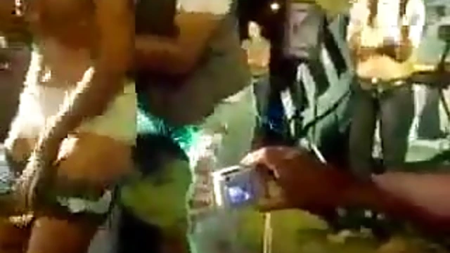 Hot Pub Babe Dances Seductively Before Stepping Up Her Game Live On-Camera