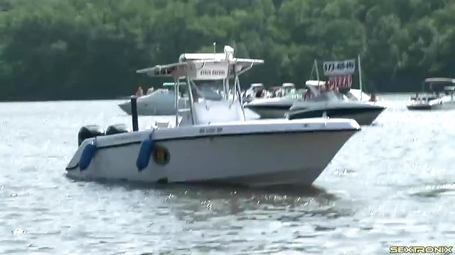 Sizzling Cowgirl in Bikini Gets Pussy Licked During Hot Boat Ride Adventure
